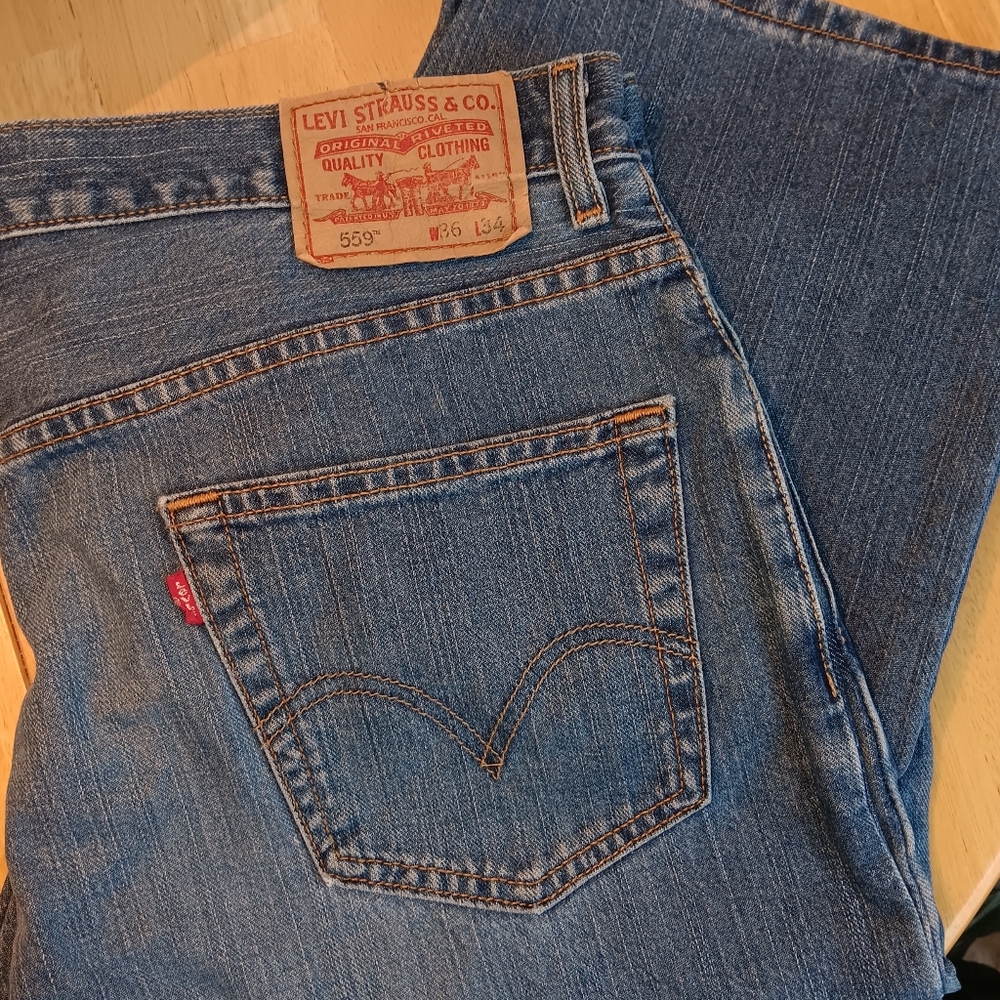 Levi's 559 Men's Relaxed Blue Jeans 36×34